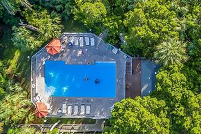 North Beach Paradise 3 Bedroom Townhouse by RedAwning