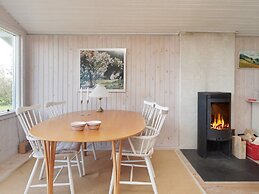 6 Person Holiday Home in Jaegerspris