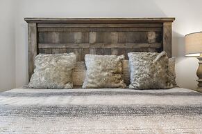 The Moab - Swimming Pool!