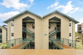 The Greens Escape in Branson - Near DT!