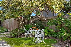 Padaro Midcentury Beach & Garden