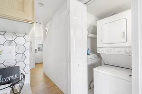 Our Landing Place - Access to Pool!