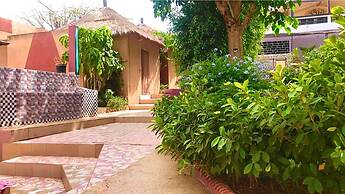 Black And White Hôtel