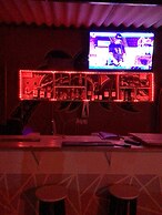 Black And White Hôtel