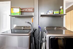 Riverfront Penthouse Suite