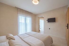 loor luxury rooms