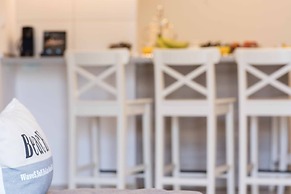 Rhodes City Center Suite