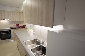 Rhodes City Center Suite