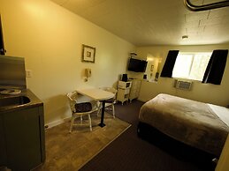 Creston Valley Motel