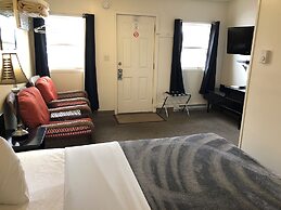 Creston Valley Motel