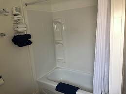 Creston Valley Motel