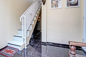 SPOT ON 92012 Homestay Grand Mahkota Permai Syariah