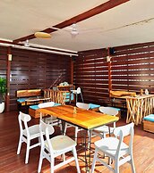 Taj Maza Sunset Villas