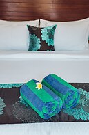 Taj Maza Sunset Villas