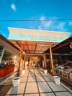 Taj Maza Sunset Villas