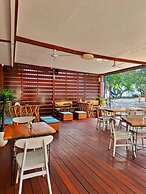 Taj Maza Sunset Villas