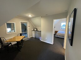 Pudding Hill Lodge & Chalets