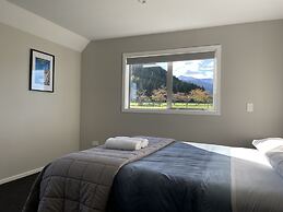 Pudding Hill Lodge & Chalets