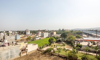 Treebo White Rock, Sohna Road
