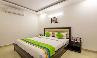 Treebo White Rock, Sohna Road