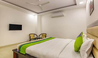 Treebo White Rock, Sohna Road