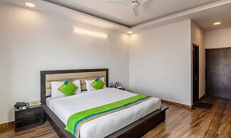 Treebo White Rock, Sohna Road