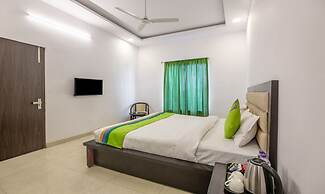 Treebo White Rock, Sohna Road