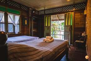 Lhongkhao Samoeng By Chi Villa