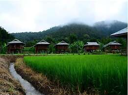 Lhongkhao Samoeng By Chi Villa
