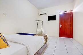 OYO 3863 Nakula Sadewa