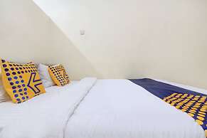 OYO 3863 Nakula Sadewa