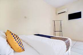 OYO 3863 Nakula Sadewa