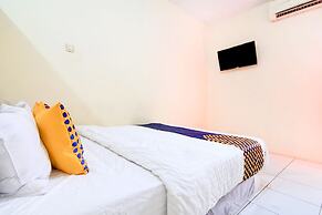 OYO 3863 Nakula Sadewa