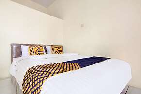 OYO 3863 Nakula Sadewa