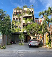 Vernalhome Boutique Danang Hotel