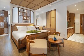 Vernalhome Boutique Danang Hotel