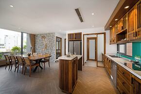 Vernalhome Boutique Danang Hotel