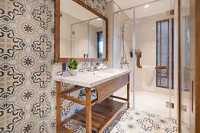 Vernalhome Boutique Danang Hotel