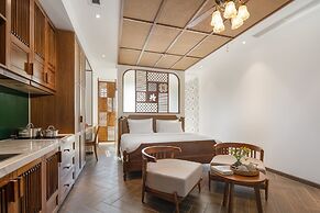 Vernalhome Boutique Danang Hotel