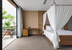 Vernalhome Boutique Danang Hotel