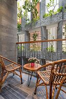 Vernalhome Boutique Danang Hotel