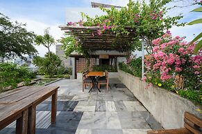 Vernalhome Boutique Danang Hotel