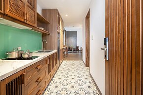 Vernalhome Boutique Danang Hotel