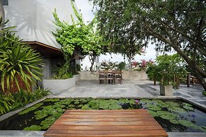 Vernalhome Boutique Danang Hotel