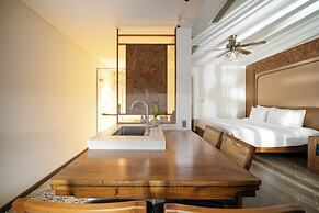 Vernalhome Boutique Danang Hotel