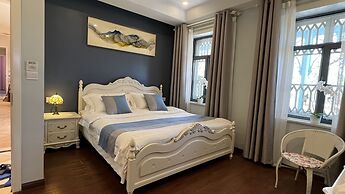 Wesley Rosegarden Lushan