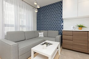 Metro Płocka Apartment Warsaw by Renters