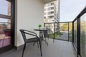 Metro Płocka Apartment Warsaw by Renters