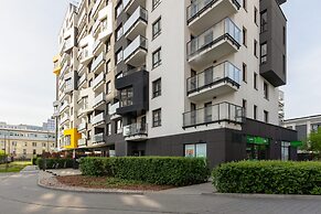 Metro Płocka Apartment Warsaw by Renters