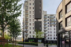 Metro Płocka Apartment Warsaw by Renters